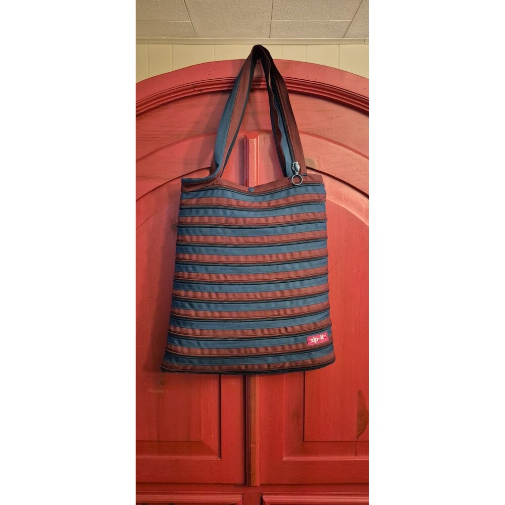 Zip It Tote Large Burgundy and Blue 18 X 16 Inch Purse Zipper Bag Travel EUC